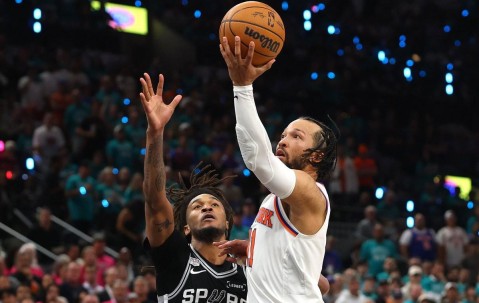 乐鱼官网下载-NBA总决赛G1取胜球队系列赛55胜24负，夺冠概率高达70%